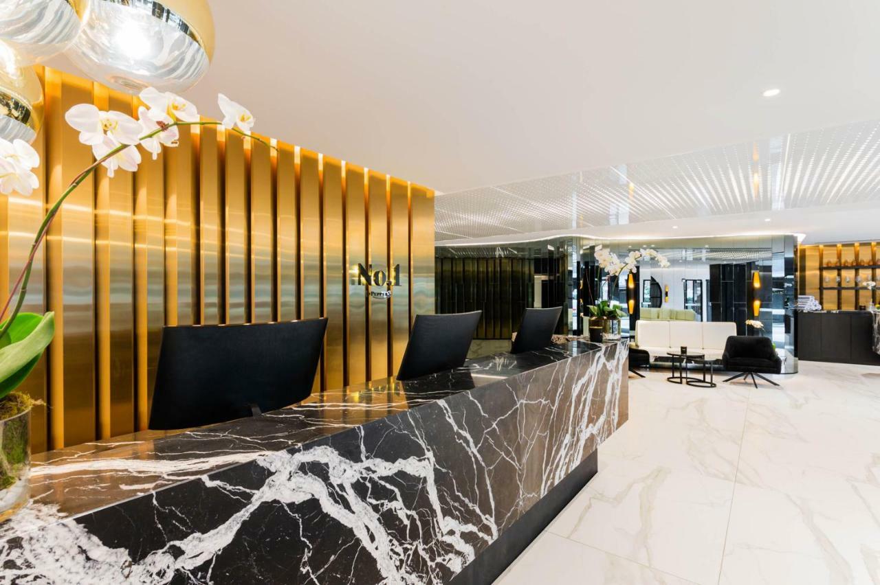 Fv By Peppers Aparthotel Brisbane Exteriör bild The lobby of the hotel